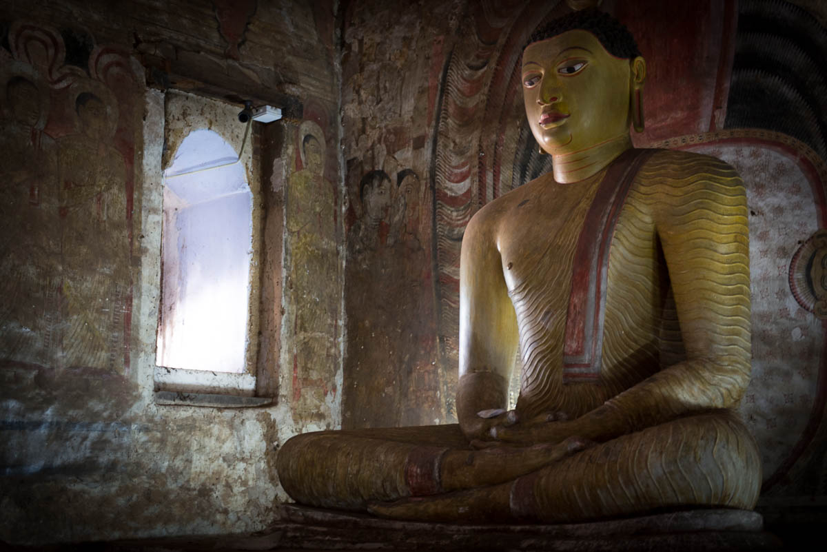 The Buddha in meditative  pose